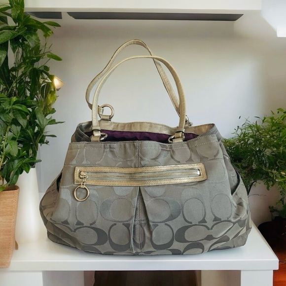COACH Gabby Signature Tote Grey Silver Canvas Leather Handbag Hook Closure Tote